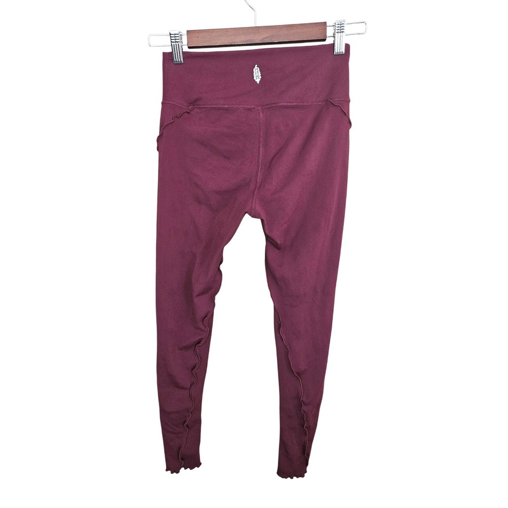 Free People Movement‎ Hearts Aflutter Leggings S Plum Jam Lettuce Hem Yoga